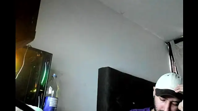 coolfriki online show from April 21, 2:56 pm