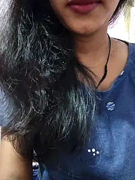 anjali2351 online show from April 2, 11:19 am