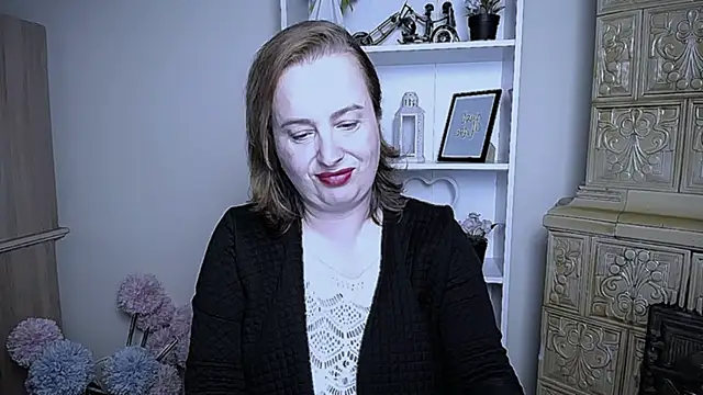 HelenFl online show from October 11, 6:45 am