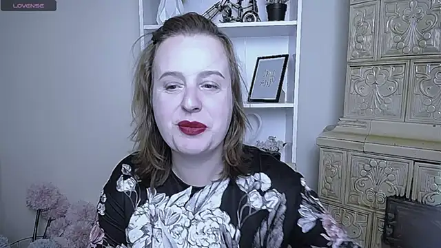 HelenFl online show from October 23, 7:07 am