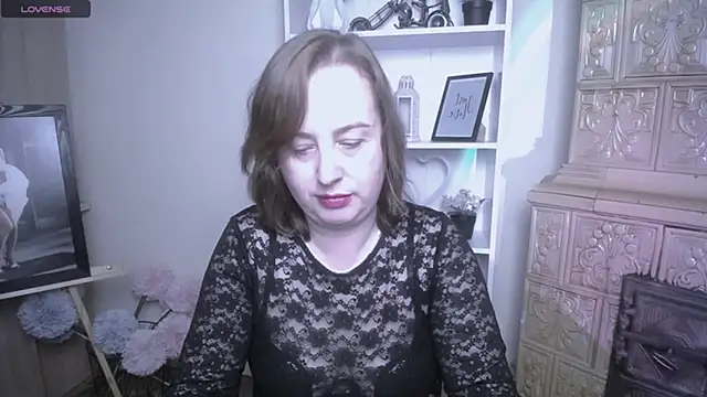 HelenFl online show from November 4, 8:02 am