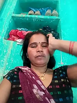 Snapshot of Nm_sanjna chatting on May 10, 3:44 am Nm sanjna online show from May 10, 3:44 am