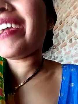 Snapshot of Nm_sanjna chatting on June 4, 4:51 am Nm sanjna online show from June 4, 4:51 am