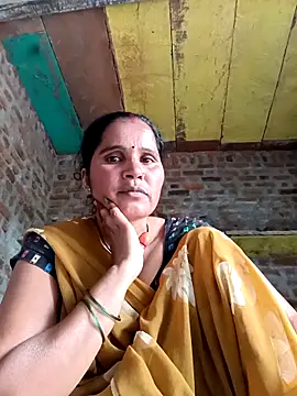 Snapshot of Nm_sanjna chatting on June 8, 2:56 am Nm sanjna online show from June 8, 2:56 am