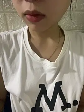 Snapshot of -Harper- chatting on October 7, 8:22 am -Harper- online show from October 7, 8:22 am