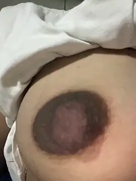 Snapshot of -Harper- chatting on November 11, 3:06 am -Harper- online show from November 11, 3:06 am