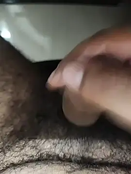 Snapshot of Cutedick009 chatting on October 6, 11:40 am Cutedick009 online show from October 6, 11:40 am