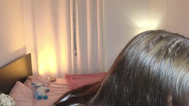 CelineXoxo online show from October 19, 10:05 am