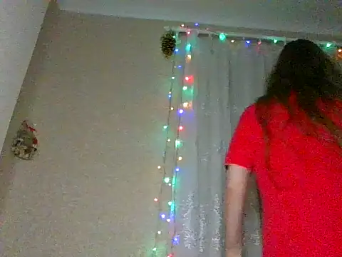Snapshot of Lynirina chatting on May 20, 8:37 pm Lynirina online show from May 20, 8:37 pm