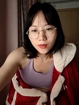 nini10052025 online show from November 11, 1:44 pm