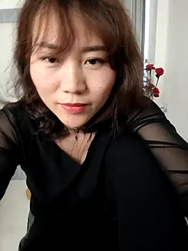 nini10052025 online show from March 8, 2:04 am