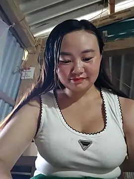 Snapshot of pi-pi-00 chatting on October 14, 4:24 am pi-pi-00 online show from October 14, 4:24 am