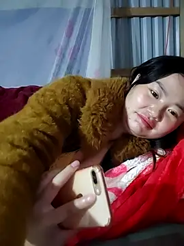 Snapshot of pi-pi-00 chatting on November 8, 2:01 am pi-pi-00 online show from November 8, 2:01 am