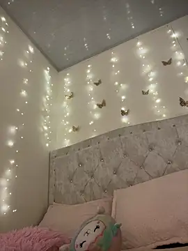 emi star online show from March 13, 8:15 pm