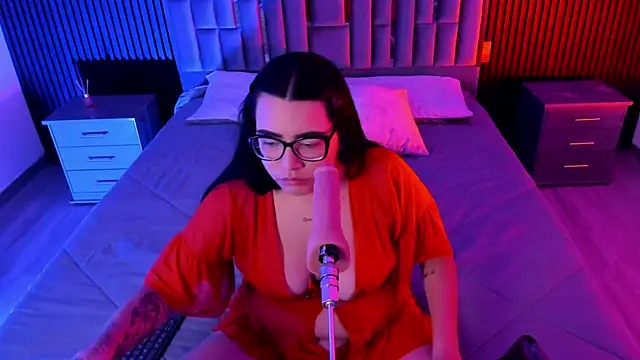 Koralynx online show from October 21, 11:33 am