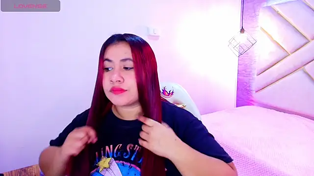 Snapshot of Addyy_02 chatting on October 14, 11:44 am Addyy 02 online show from October 14, 11:44 am