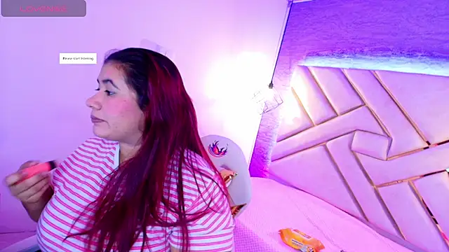 Snapshot of Addyy_02 chatting on October 15, 11:43 am Addyy 02 online show from October 15, 11:43 am