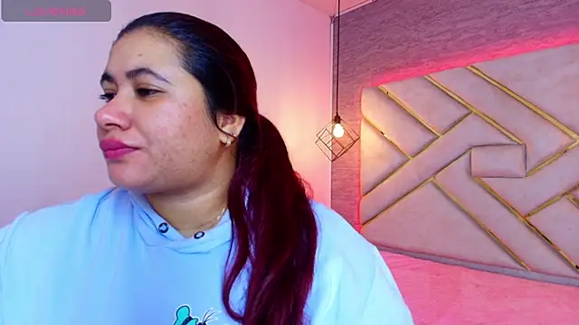 Snapshot of Addyy_02 chatting on October 25, 11:29 am Addyy 02 online show from October 25, 11:29 am