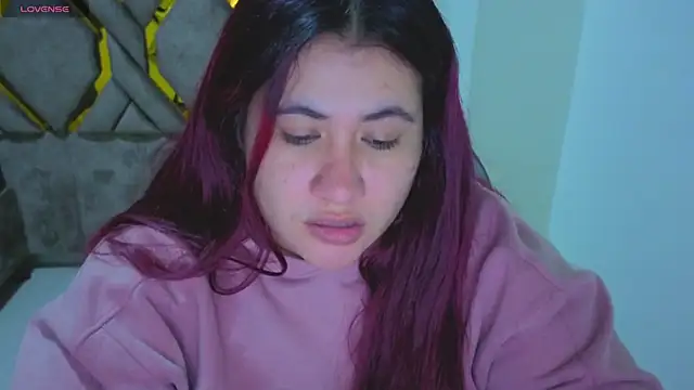 Snapshot of Addyy_02 chatting on November 16, 1:44 am Addyy 02 online show from November 16, 1:44 am