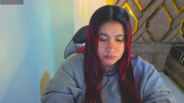 Snapshot of Addyy_02 chatting on November 23, 2:55 am Addyy 02 online show from November 23, 2:55 am