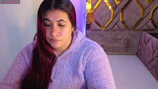 Snapshot of Addyy_02 chatting on November 30, 2:04 am Addyy 02 online show from November 30, 2:04 am