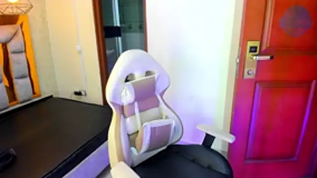 Addyy 02 online show from March 21, 2:38 am