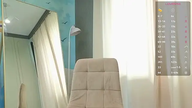 kitsun ne online show from April 21, 6:09 am