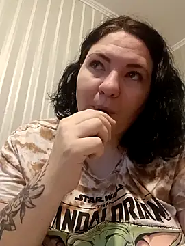 Snapshot of XLisaBlueXs_ chatting on October 14, 10:27 am XLisaBlueXs online show from October 14, 10:27 am