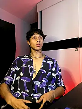 Snapshot of ErosDominant chatting on November 15, 2:09 am ErosDominant online show from November 15, 2:09 am