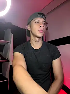 ErosDominant online show from December 18, 1:55 am