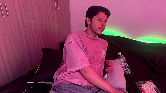 ErosDominant online show from April 23, 5:37 pm