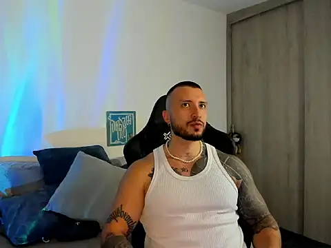 Dave-Max01 online show from November 8, 2:34 am