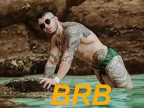 Dave-Max01 online show from November 17, 2:34 pm