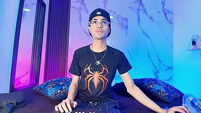 JacobBlackwell  online show from February 8, 3:32 am