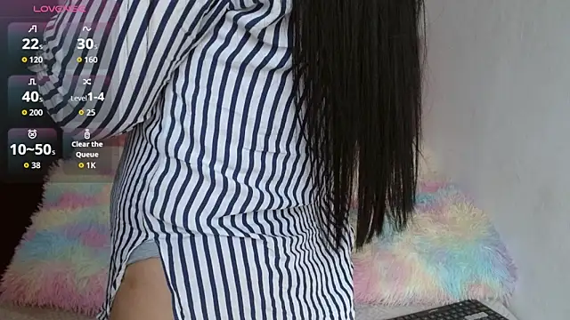 Snapshot of SeleneMore chatting on November 30, 4:44 pm SeleneMore online show from November 30, 4:44 pm