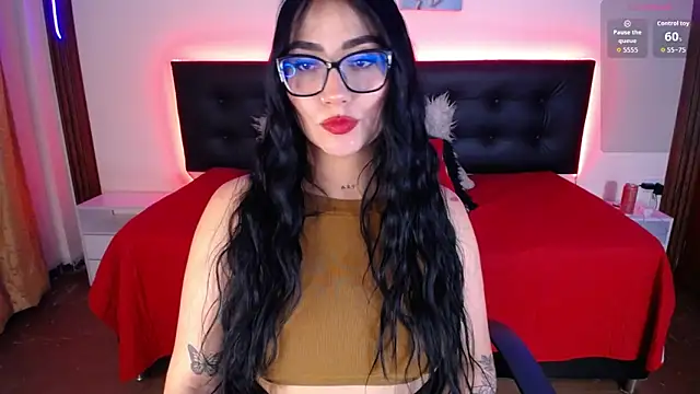 SeleneMore online show from April 22, 9:05 pm