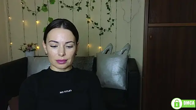 Rita lovvylyou online show from October 22, 11:32 am