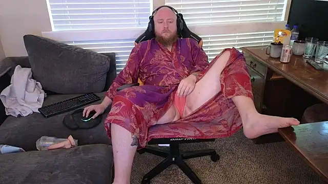 theballboy1 online show from April 23, 12:40 pm