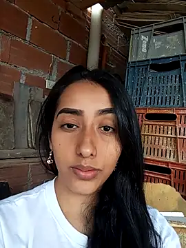 Snapshot of Queen_sofya chatting on October 23, 5:33 pm Queen sofya online show from October 23, 5:33 pm