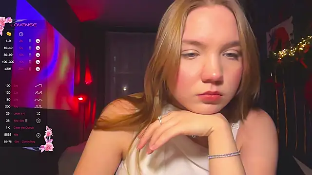 RebeccaEglitis online show from February 3, 4:01 pm