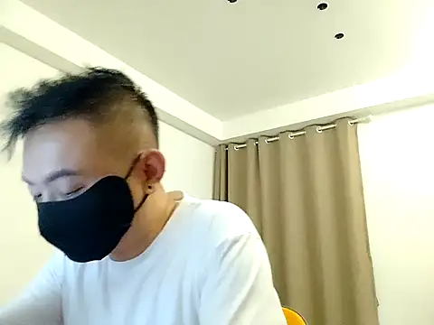 Snapshot of joneslau88 chatting on October 23, 3:22 pm joneslau88 online show from October 23, 3:22 pm