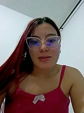 Snapshot of allison_mc chatting on November 24, 5:29 am allison mc online show from November 24, 5:29 am