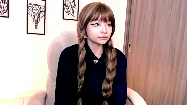 EmuOtori online show from October 11, 3:10 pm