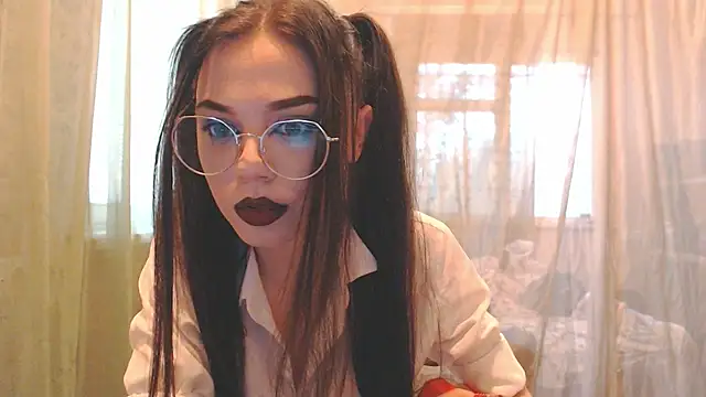 Lady Elsa Snow online show from October 25, 1:07 pm