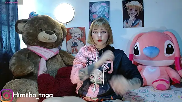 Himiiko toga online show from January 8, 6:21 pm