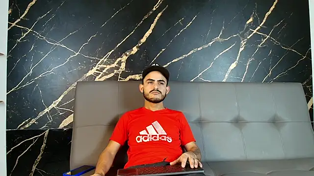 Snapshot of Master_King_Crazzy777 chatting on November 5, 11:54 am Master King Crazzy777 online show from November 5, 11:54 am