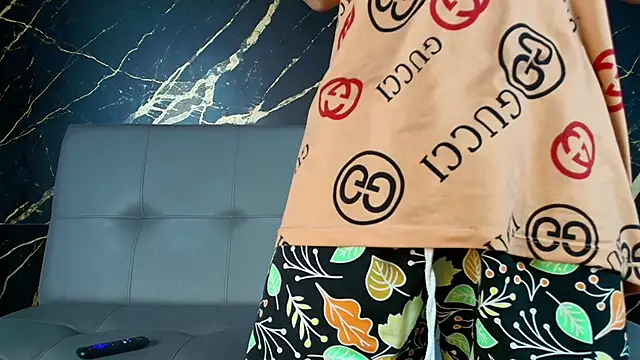 Snapshot of Master_King_Crazzy777 chatting on November 8, 12:27 pm Master King Crazzy777 online show from November 8, 12:27 pm