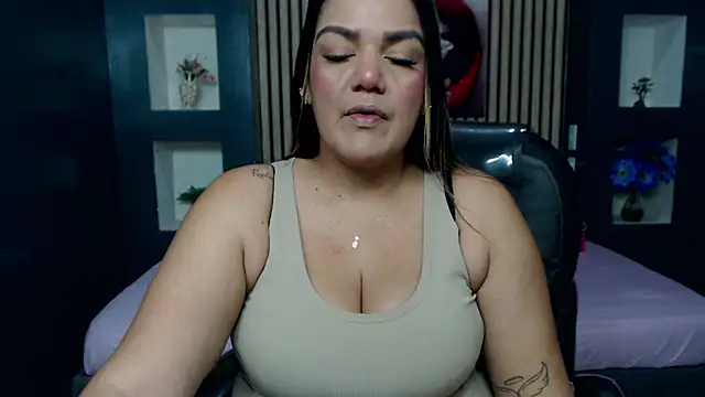 Snapshot of ruby_jimenez19 chatting on October 30, 2:24 am ruby jimenez19 online show from October 30, 2:24 am