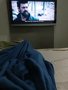 Merlin2310 online show from April 27, 1:03 am