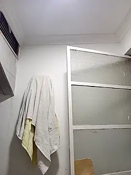 AbbyLewiis online show from November 28, 9:45 am